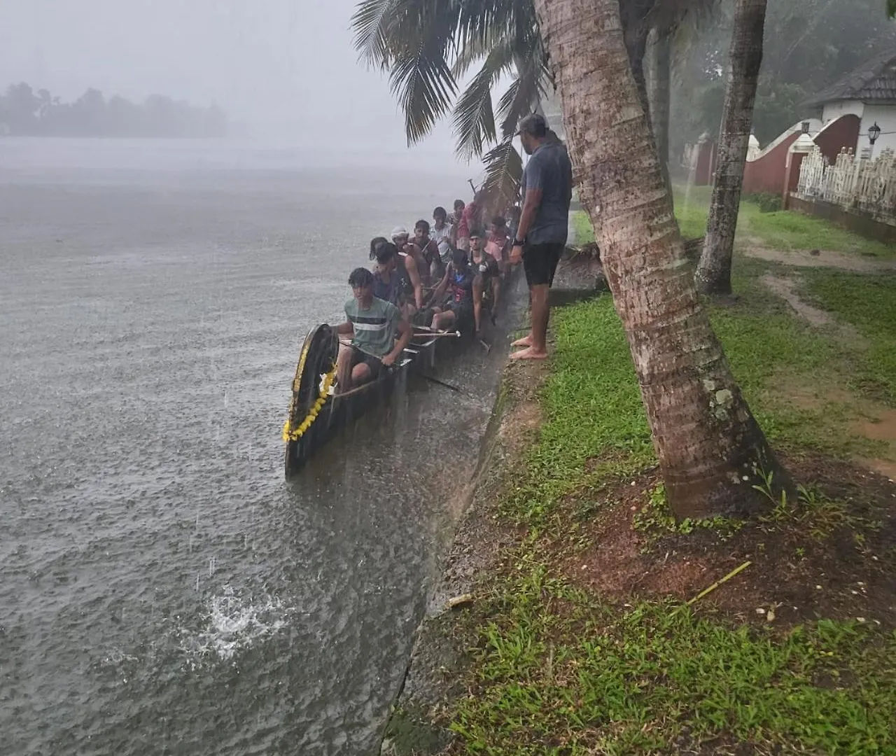 Resort The Riverbells -An Island Stay Alappuzha